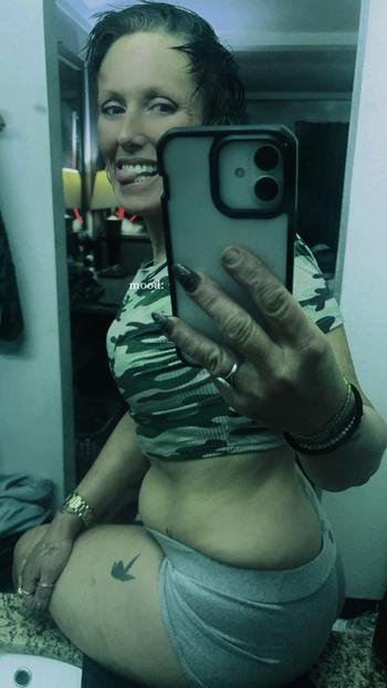 Carlie, 36  female escort, Savannah