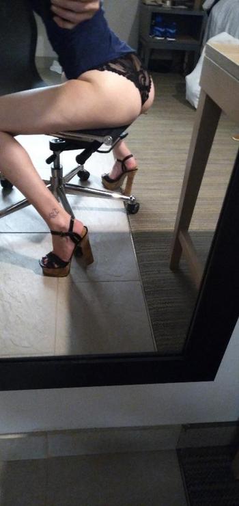 Sexy, 34  female escort, Savannah