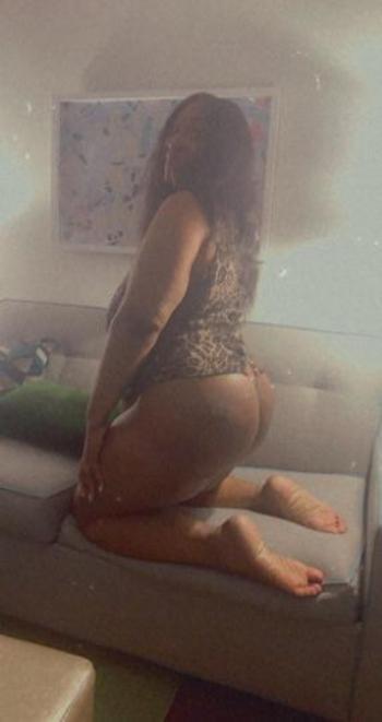 Rochelle, 48  female escort, Savannah