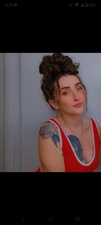 Sasah, 30  female escort, Savannah