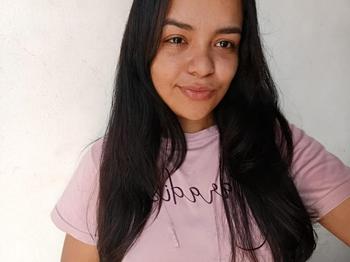 Nayelis, 24  female escort, Savannah