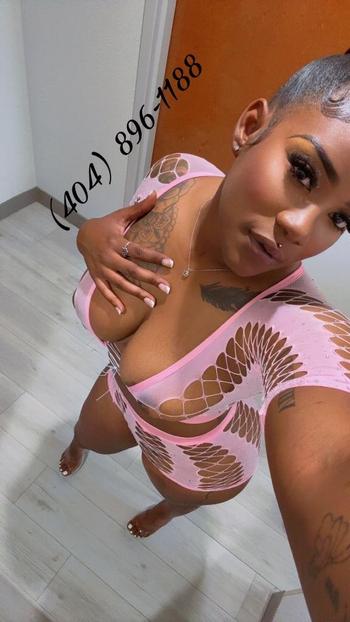 Paris, 26  female escort, Savannah